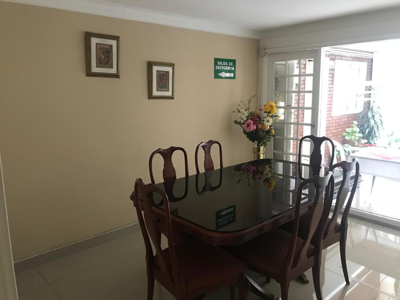 Hotel Casa Rincon Del Chico โบโกตา ภายนอก รูปภาพ