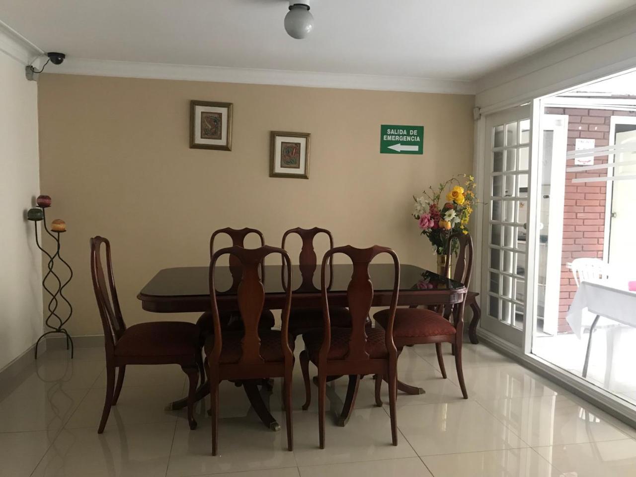 Hotel Casa Rincon Del Chico โบโกตา ภายนอก รูปภาพ